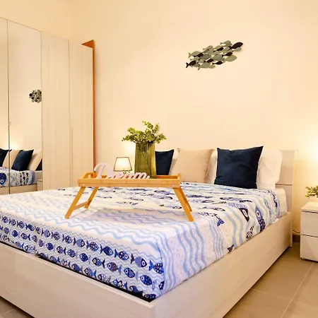 Sardinia Re - Melany 22 *